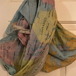 Roots scarf, map of the Canadian provinces